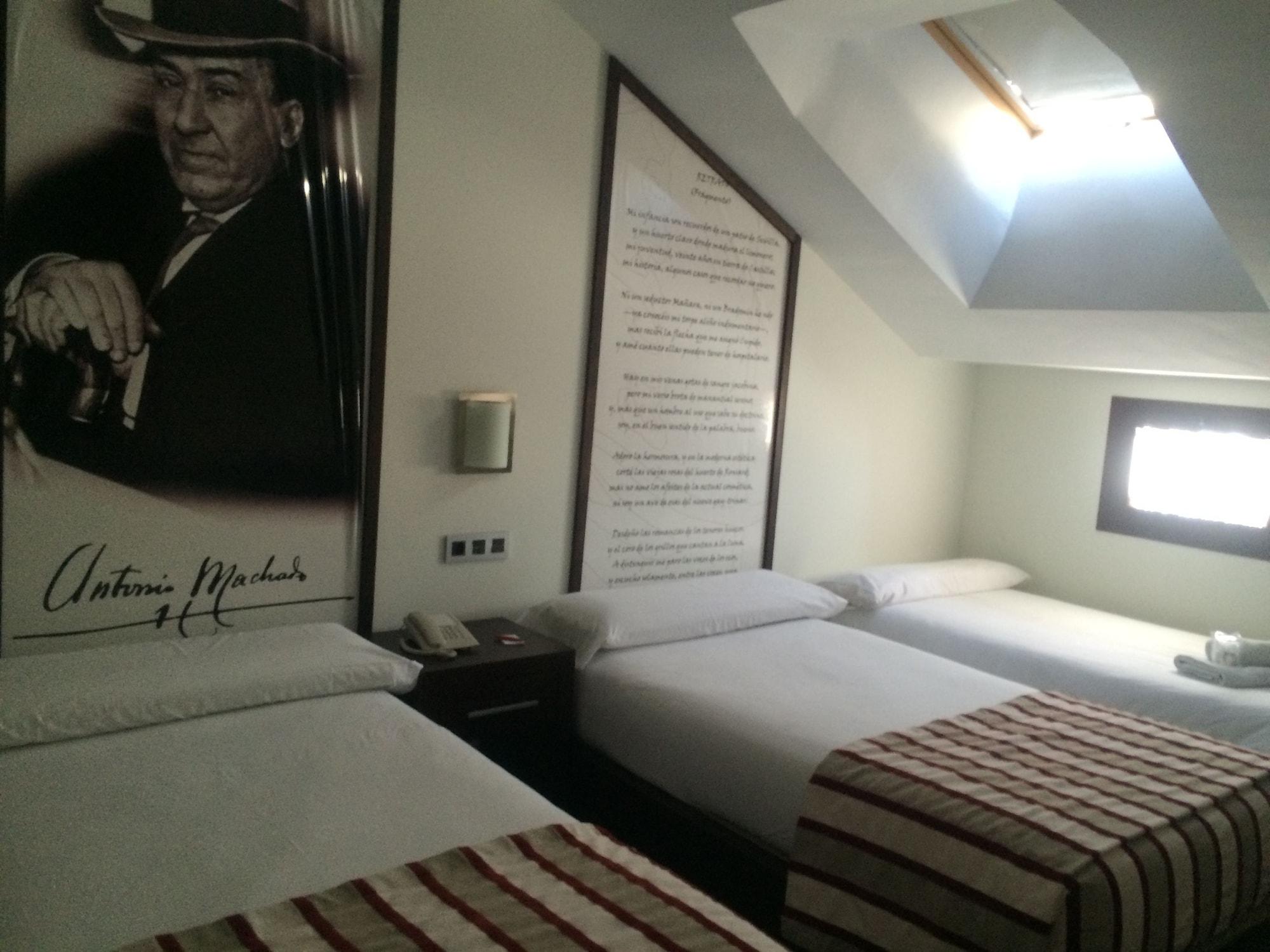 Hostal Aznaitin Baeza Dış mekan fotoğraf