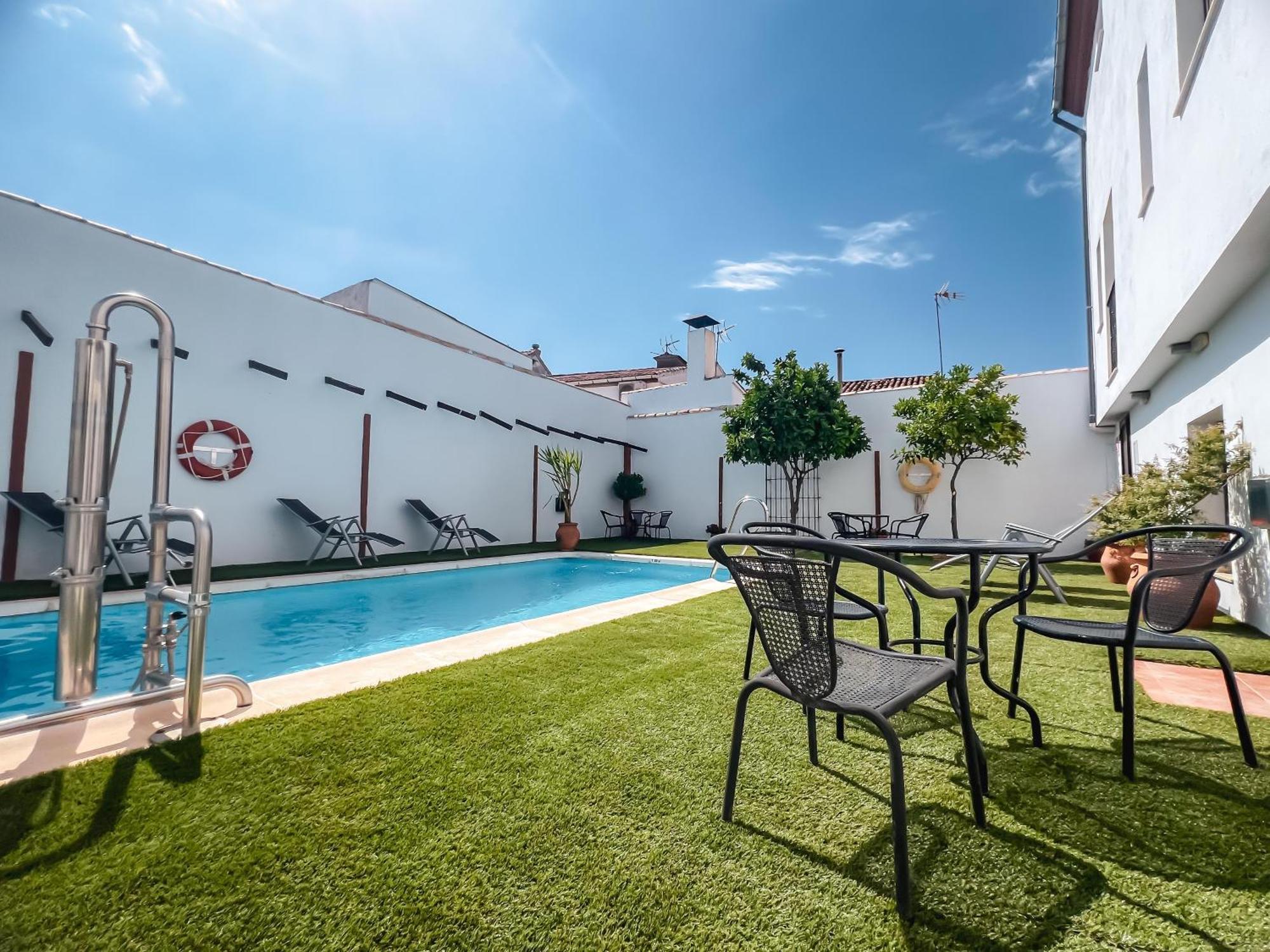 Hostal Aznaitin Baeza Dış mekan fotoğraf