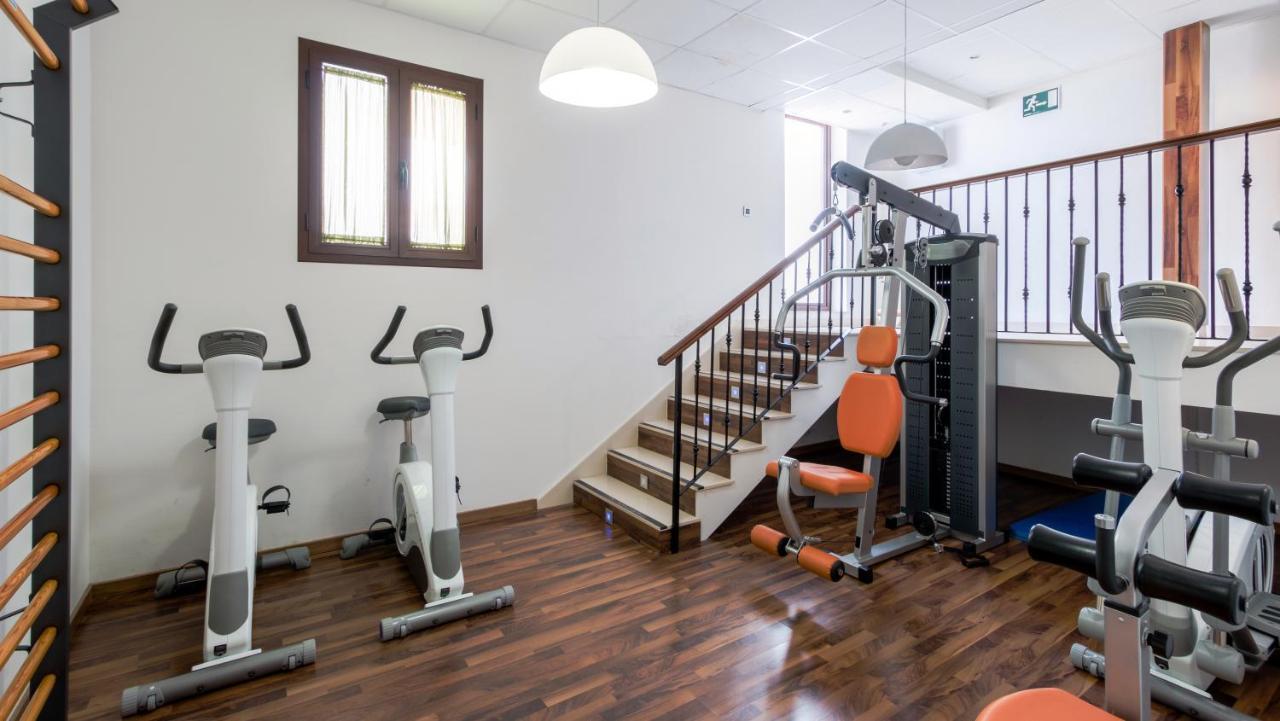 Hostal Aznaitin Baeza Dış mekan fotoğraf