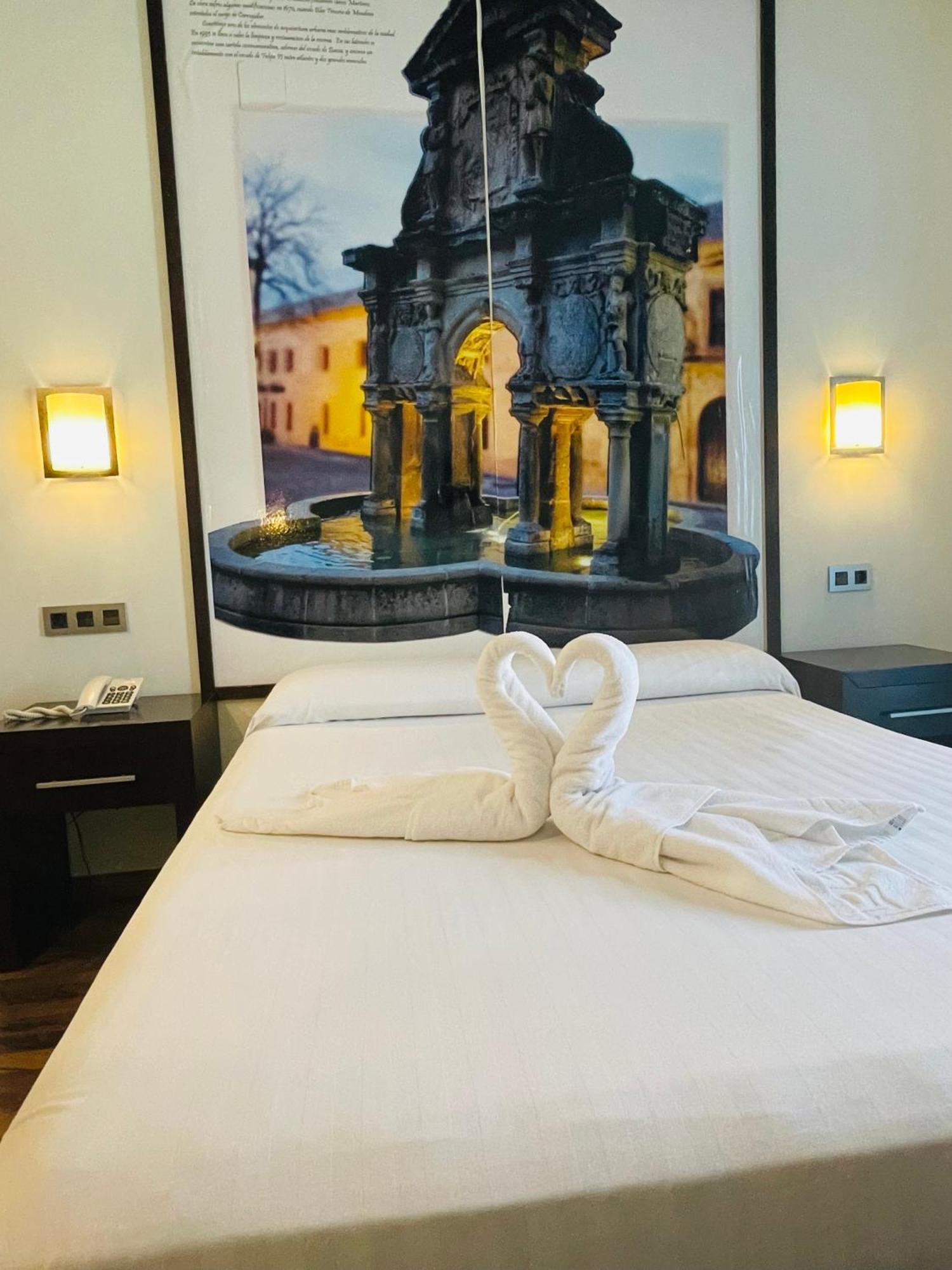 Hostal Aznaitin Baeza Dış mekan fotoğraf