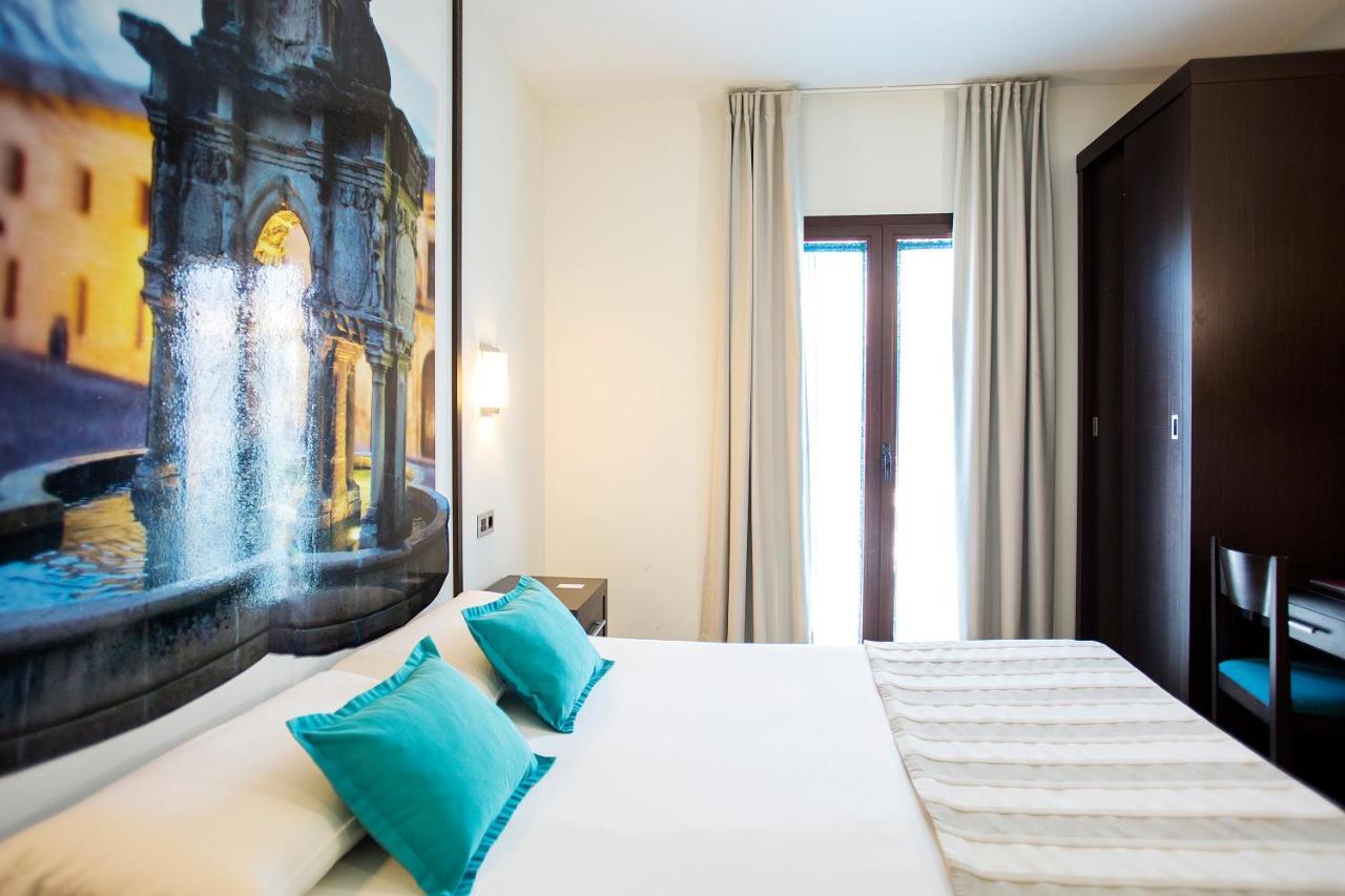 Hostal Aznaitin Baeza Dış mekan fotoğraf